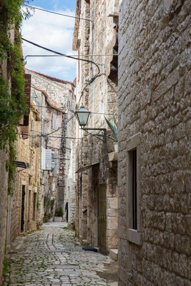 Guesthouse Ana Trogir Old Town Екстериор снимка
