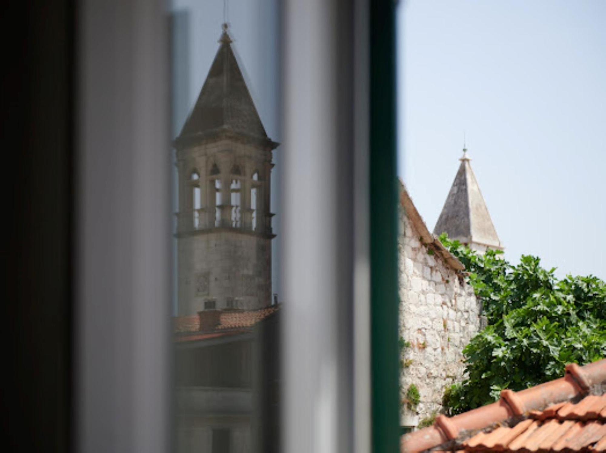 Guesthouse Ana Trogir Old Town Екстериор снимка