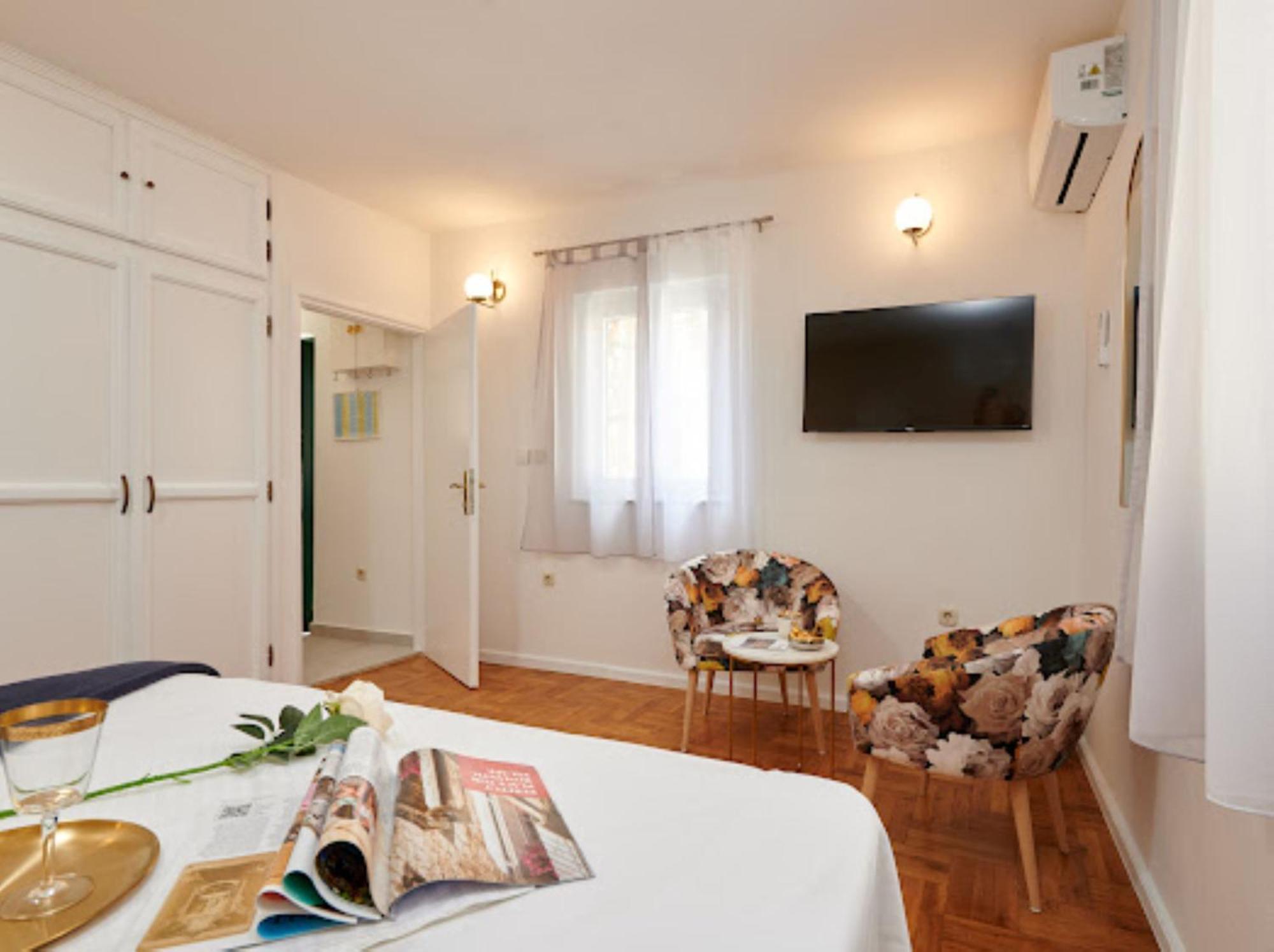 Guesthouse Ana Trogir Old Town Стая снимка