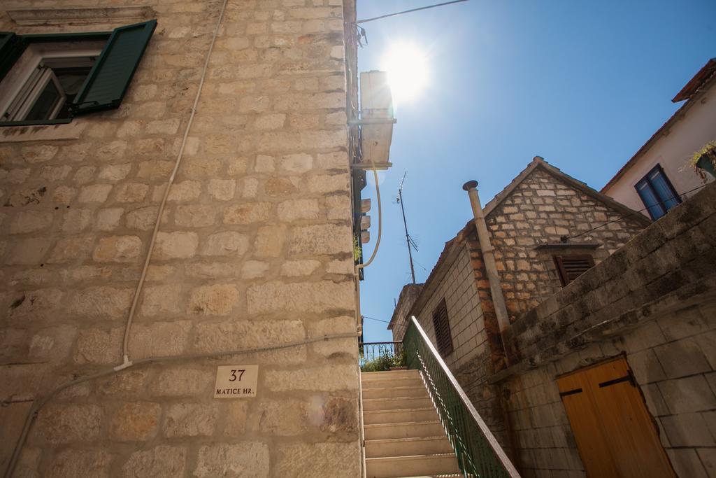 Guesthouse Ana Trogir Old Town Екстериор снимка